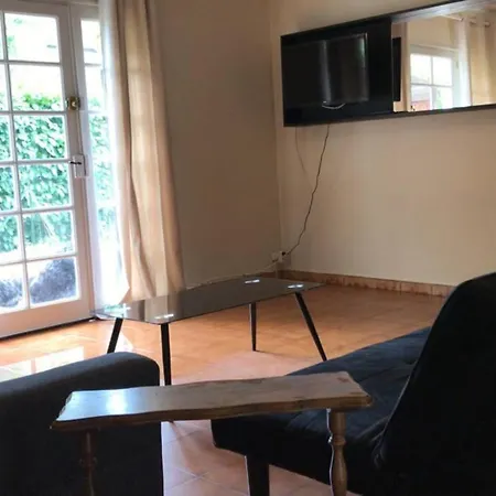 Maison Comte De Noe Estancarbon